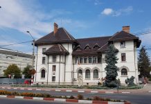 Majorarea salariilor la primărie s-ar putea lăsa cu disponibilizări