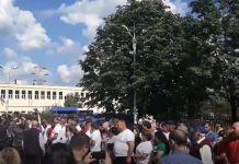 VIDEO. Liderii și susșinătorii PSD au aștepta-o pe Viorica Dăncilă în fața Termocentralei Rovinari