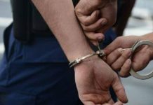 Mașină făcută scrum după un incendiu! Proprietarul a ajuns în arest