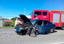 Accident cu trei răniți după o depăşire neregulamentară