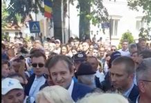 FOTO!!! Vezi cum a fost primită Viorica Dăncilă la Novaci