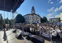 Balul Absolvenților, la Târgu Jiu. Urmează concertul The Motans!