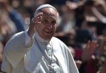 Papa Francisc, mesaj pentru cetăţeni înaintea vizitei în România: „Vin între voi ca să mergem împreună”