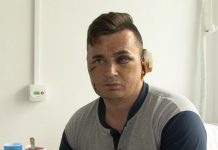 Tânăr desfigurat în curtea Poliției Mătăsari