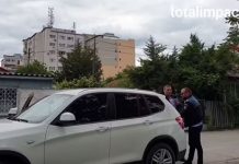 Şeful de la Înmatriculări din Teleorman, amendat de Poliţie pentru că mașina sa avea plăcuţele neconforme