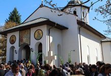 Bani pentru doua parohii din municipiu