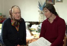 Au umflat salariile, acum concediază toți asistenții personali. "Au spus că n-au bani"