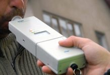 Bărbați băuți depistați de polițiștii rutieri, în trafic