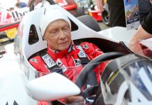 Niki Lauda, fost pilot de Formula 1 şi triplu campion mondial, a murit