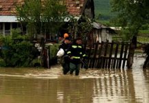 INHGA: Cod galben de inundaţii în 14 bazine hidrografice, până marţi după-amiază