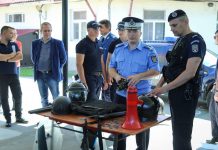 Jandarmi la Complexul de Servicii Comunitare pentru Copilul cu Handicap Tg-Jiu