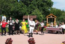 Toată SPUMA muzicii POPULARE l-a sărbătorit în acest weekend pe un celebru ARTIST din Gorj! Galerie FOTO!