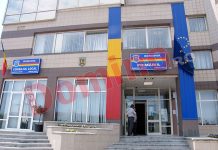 Primăria Motru în ,,groapă”, primarul înoată la mare! Cursuri combinate cu întâlniri administrative, la Jupiter