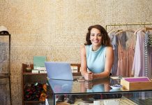 Studiu: 39% dintre tinerii români vor să-și deschidă o afacere