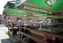 S-au luat la bătaie în terasa unui bar din Motru! Ambii au fost REȚINUȚI!