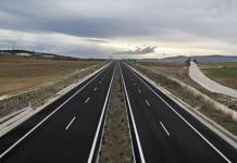 Contre politice pe drumul expres Târgu Jiu-Craiova. CNAIR susține că va aloca peste 27 milioane de lei