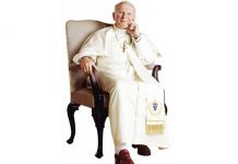 Reguli vestimentare la Vatican. Misterul pantofilor roşii ai Papei