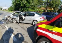 Accident produs de o șoferiță de 19 ani