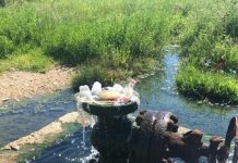 Forajul abandonat cu apă termală de la Câlnic va fi preluat de Primărie