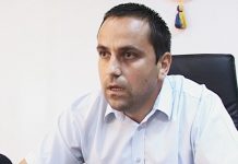 Primarul comunei Albeni susține că a fost amenințat de Coco Păun