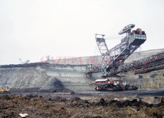 după ce au căzut de la o înălțime de 6 metri