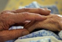 Bătrână internată în spiatal pădată de hoți