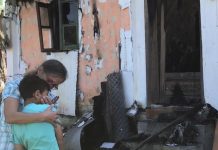 Campanie de strângere de fonduri pentru copilul orfan, premiant la școală, care a rămas fără casă