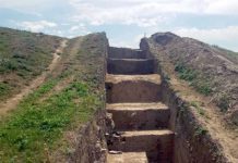 Turn, locuinţe şi obiecte de lux, unice în estul Europei, descoperite de arheologi într-un judeţ din România