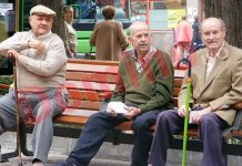 Ei sunt pensionarii care rămân fără jumătate de pensie!