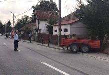 A ajuns la spital lovit de o remorcă