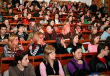 Veşti bune pentru gorjeni! Studiile de masterat ar putea fi considerate vechime în muncă