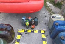 VIDEO. Bărbat din Bustuchin, REȚINUT de polițiști pentru furt de gazolină!