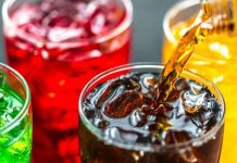 Băuturile răcoritoare cu conţinut ridicat de zahăr, vor fi taxate de Guvern