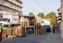 Supermarket amendat pentru că a blocat Calea Eroilor din Târgu Jiu