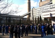 PROTEST la Termocentrală. Oamenii sunt nemulţumiţi de întârzierea salariilor
