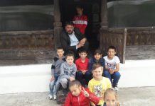 Gest neobișnuit al unui profesor de religie din Rovinari. Ce surpriză le-a făcut elevilor săi