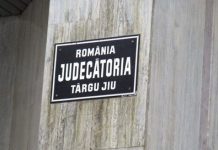 Fostul ofițer SRI, arestat la Târgu-Jiu, după ce ar fi amenințat o femeie că va publica imagini compromițătoare, trimis în judecată https://gorjeanul.ro/