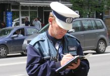 Gorj/ Bărbat de 70 de ani, prins la volan fără cu permisul suspendat