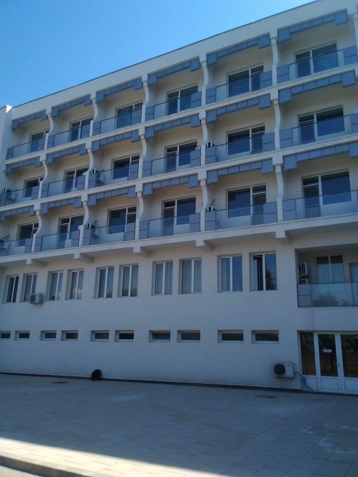 Hotelul „Sport“ nu este încă în administrarea CS Pandurii