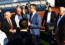 Liderii politici s-au pozat cu stadionul, înainte de schimbarea guvernului
