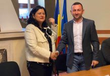 20:37 Filip: Am semnat contractul pentru transportul public pe ruta Rovinari – Târgu-Jiu