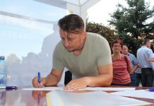 Pecingină, numit secretar de stat