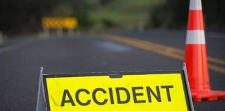 Accident între două mașini de Dolj, la ieșire din Târgu Jiu