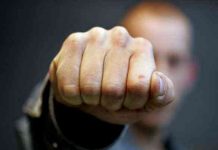 Mamă și fiice protejate printr-un ordin emis de Poliție