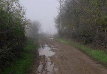 Avem 3 drumuri distruse şi nu avem bani de reabilitare