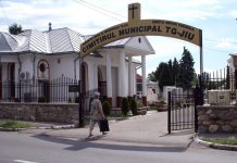 Municipiul Târgu Jiu, promovat pe gardurile cimitirelor Taxele pentru concesionarea unui loc de veci, nemodificate din 2008