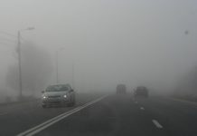 Se circulă în condiţii de ceaţă pe mai multe artere din ţară Se circulă în condiţii de ceață