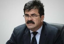 Stăteam de vorbă și după trei minute începea să fluiere