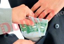 Unchiul a MITUIT un polițist ca să-și scape NEPOTUL de dosar penal!