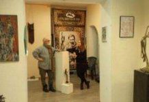 Expoziție de sculptură-pictură a doi artiști din Argeș, la Târgu Jiu